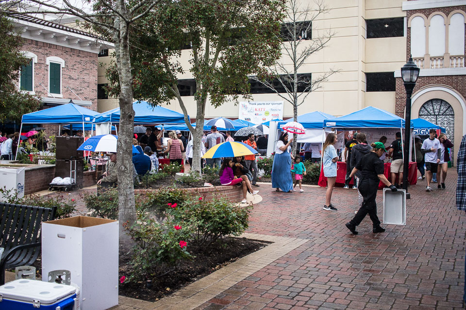Rainy day at the Katy Taste Fest