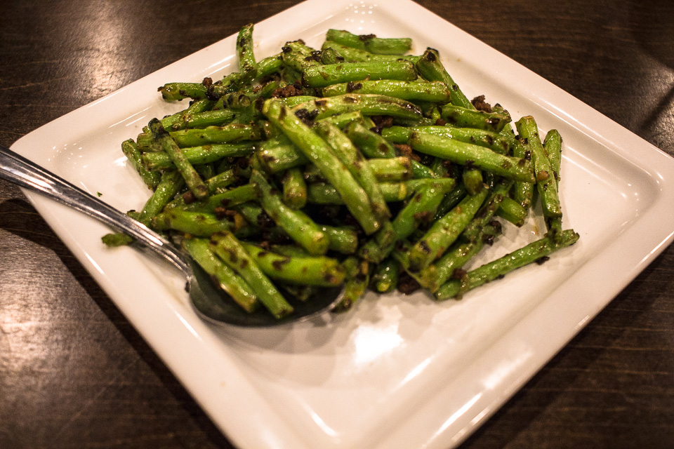 Seasoned and grilled string beans