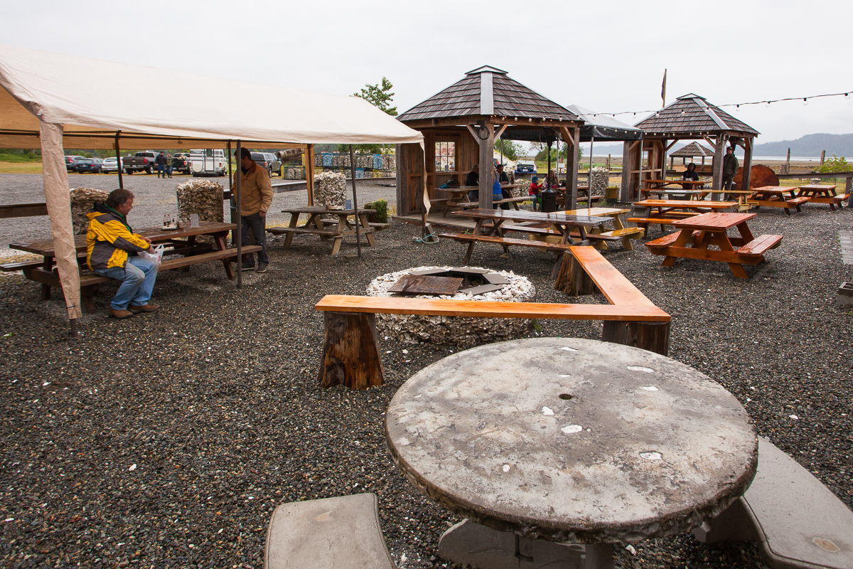 Plenty of outdoor seating for groups.