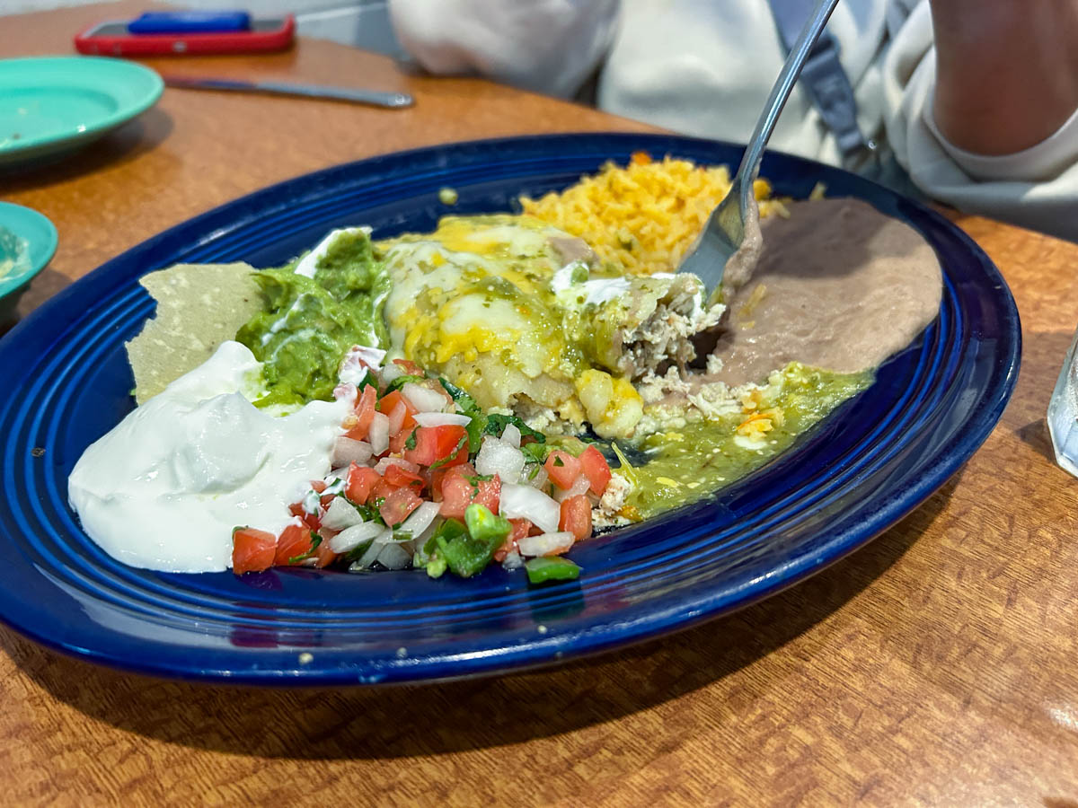 Los Tios Enchiladas Verdes