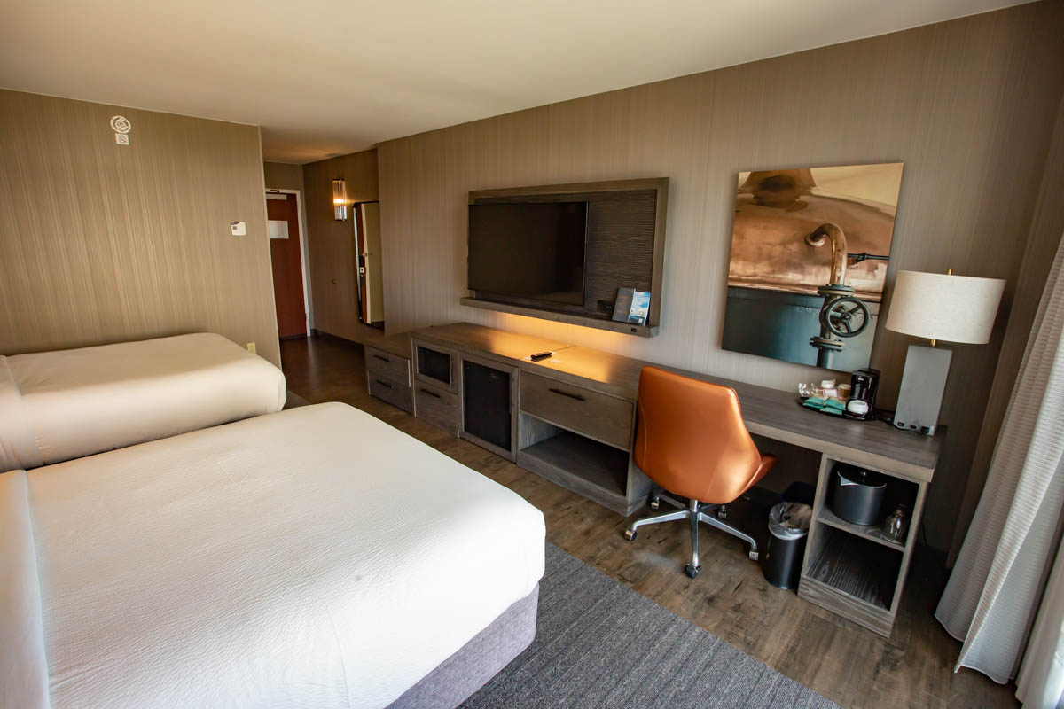 Courtyard by Marriott Austin Downtown Convention Center room