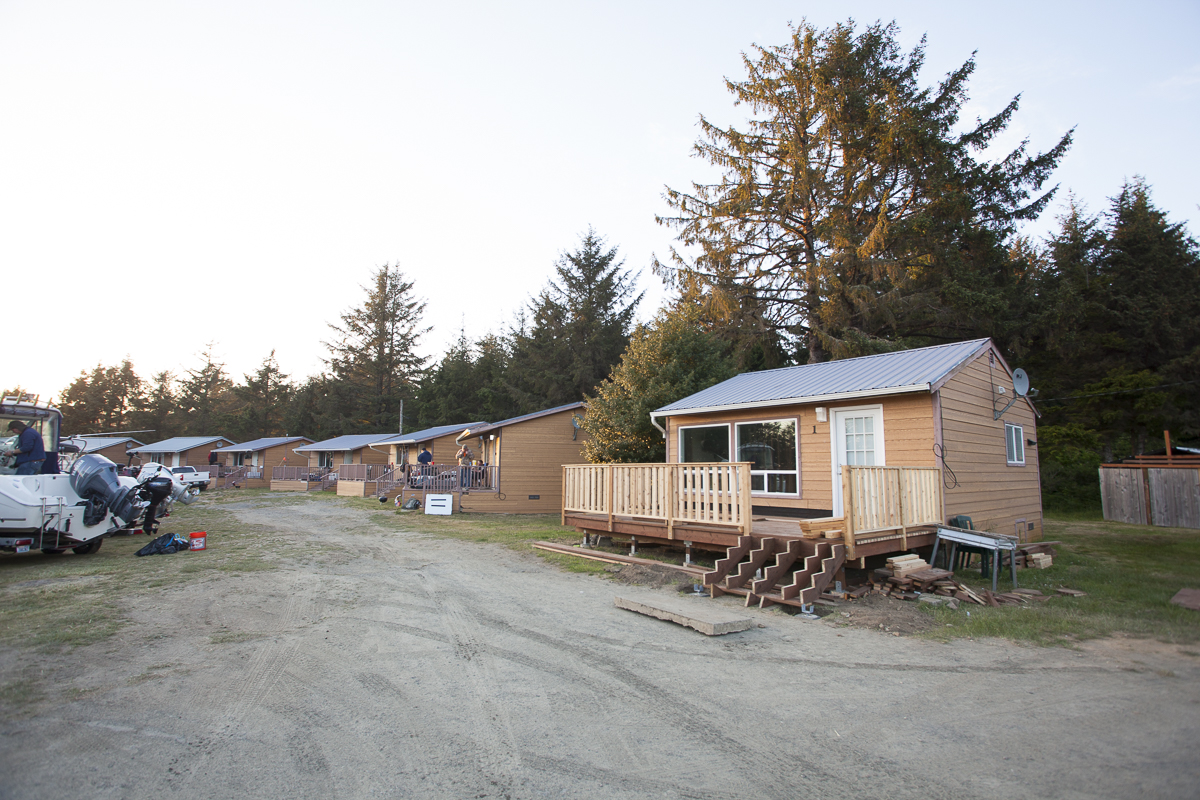 Hobuck Beach Resort cabins are also available to rent.