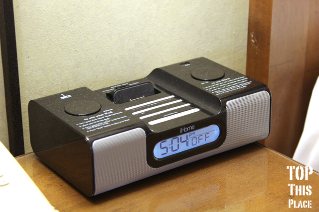 In room ipod stereo docking station